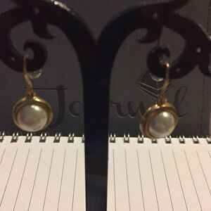 🌟🌟BEAUTIFUL Vintage Pearl and Yellow Gold Drop Earrings